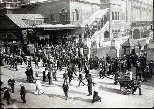 ブロードストリート駅、ロンドン、1890年頃 作： English Photographer